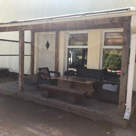 Maennisalu Holiday Centre Вызу Экстерьер фото