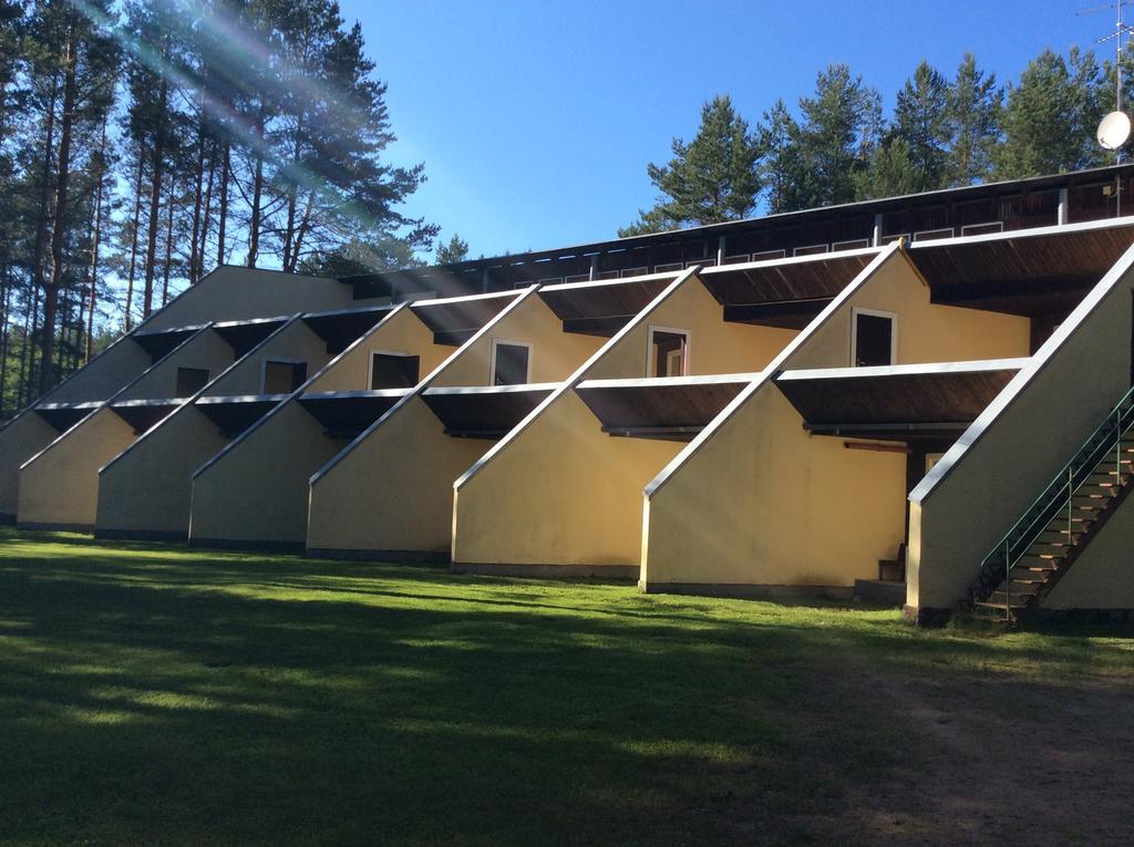 Maennisalu Holiday Centre Вызу Экстерьер фото